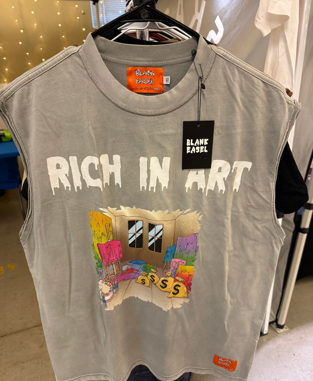 Rich in Art Cut Off Tee (Gray)